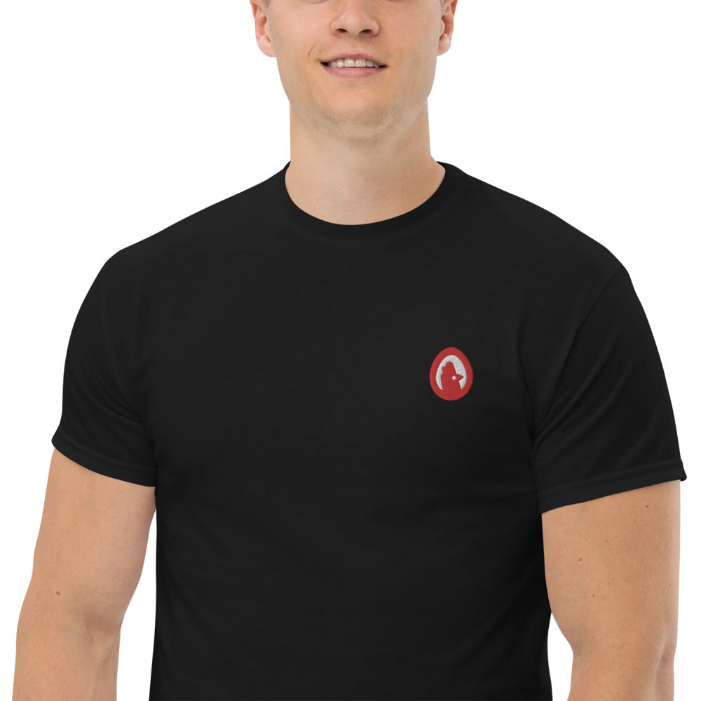 egg logo tee