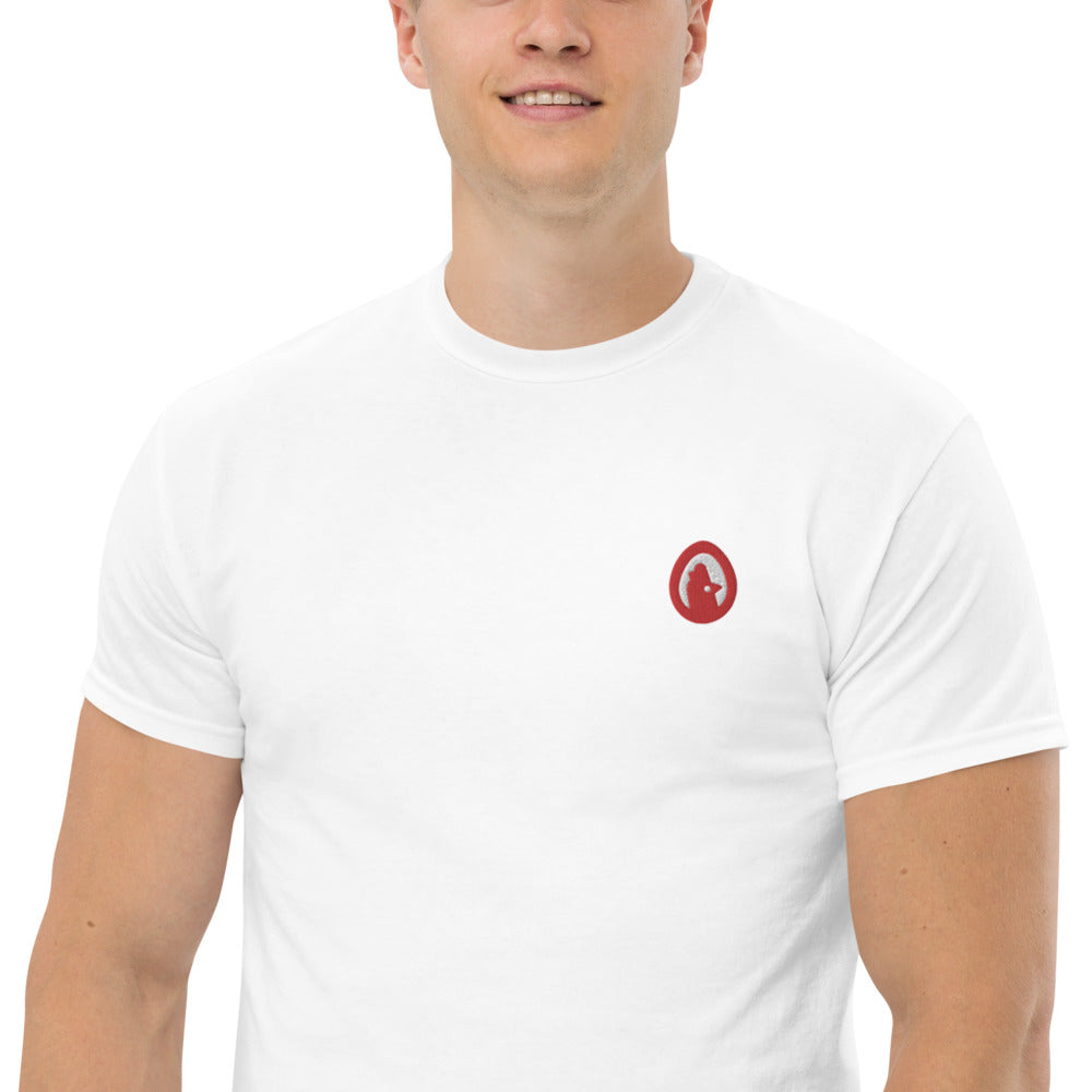 egg logo tee
